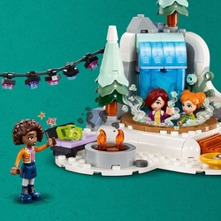 LEGO® Friends 41760 Zimní dobrodružství v iglú
